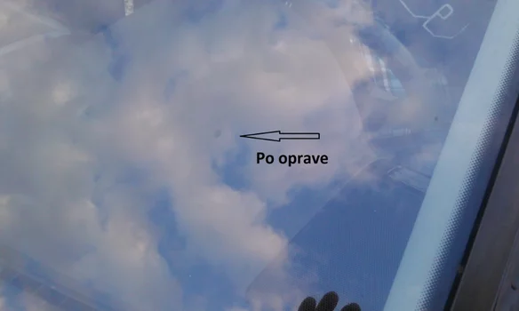 Oprava 5 cm praskliny na čelnom autoskle